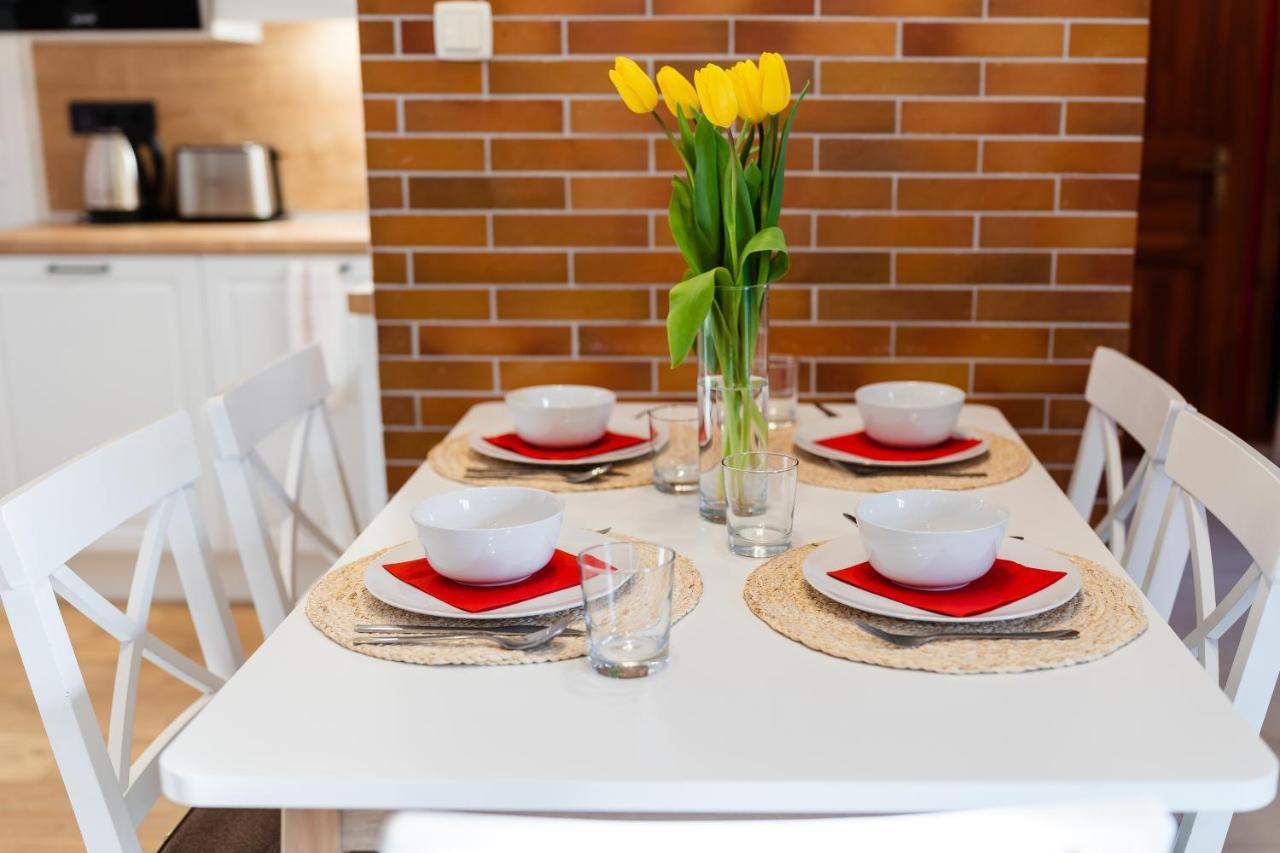 Sara-Lux Apartman Nyarliget Екстер'єр фото