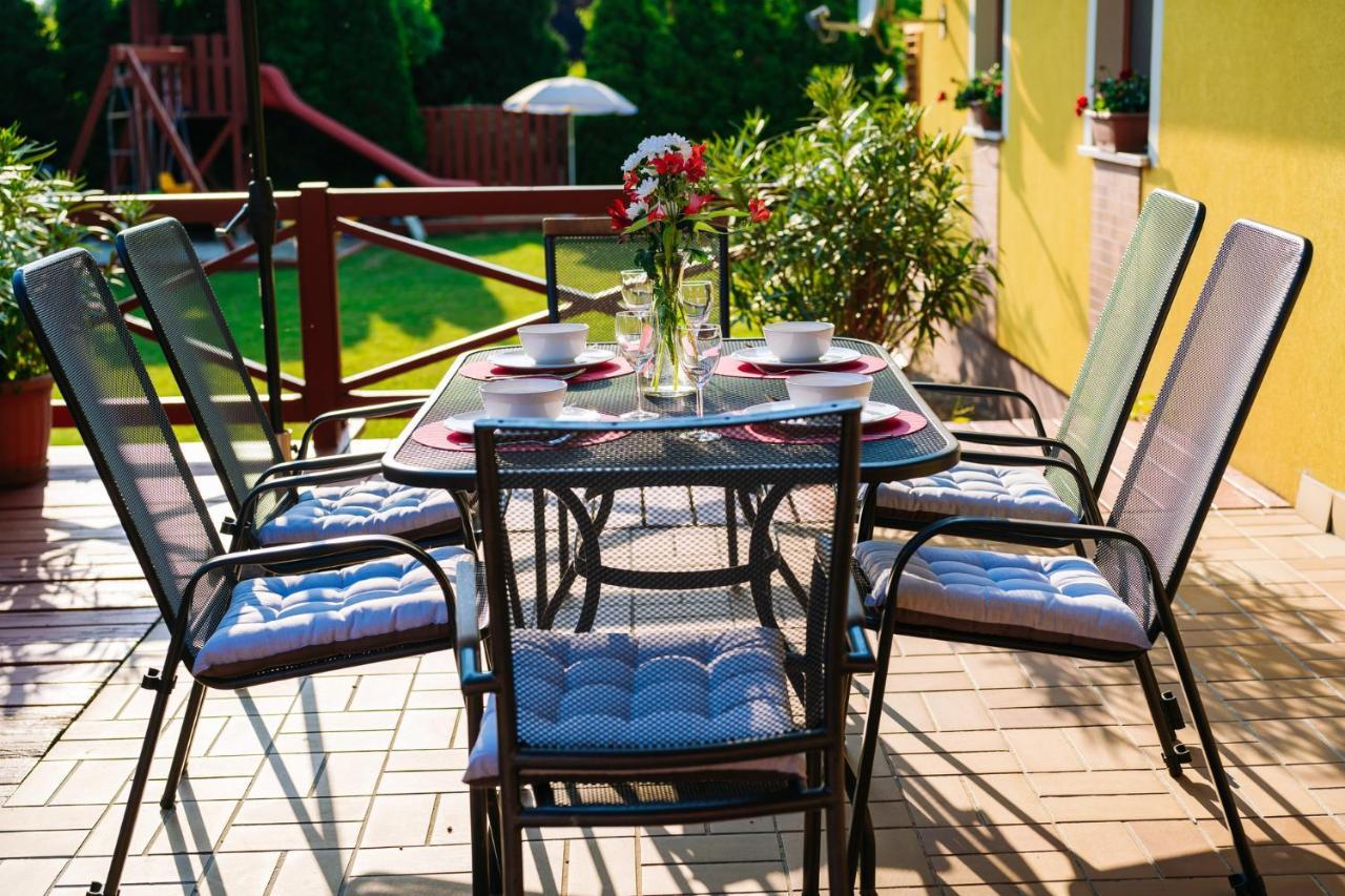Sara-Lux Apartman Nyarliget Екстер'єр фото