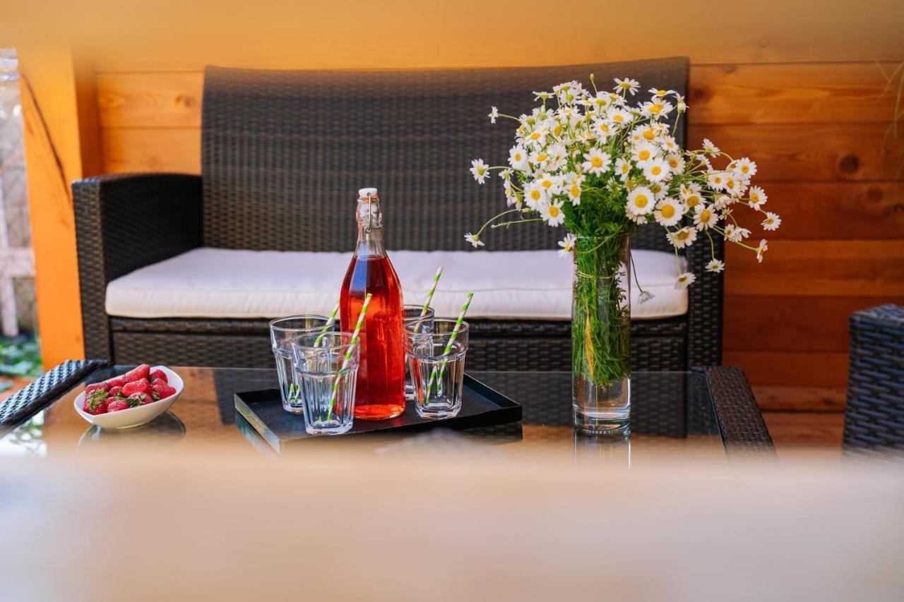 Sara-Lux Apartman Nyarliget Екстер'єр фото